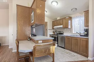 4293 Lemon St NE, Salem, OR 97305 - Photo 12