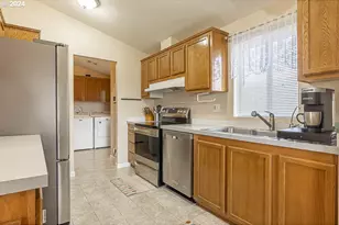 4293 Lemon St NE, Salem, OR 97305 - Photo 14