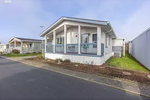 4293 Lemon St NE, Salem, OR 97305 - Photo 2