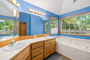 17504 NW Country Dr, Portland, OR 97229 - Photo 16