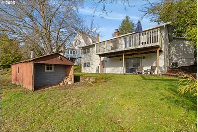 2738 SW Moss St, Portland, OR 97219 - Photo 36