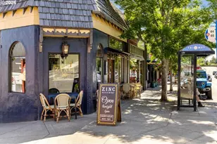 2738 SW Moss St, Portland, OR 97219 - Photo 46