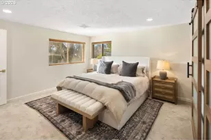 2738 SW Moss St, Portland, OR 97219 - Photo 20