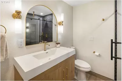 2738 SW Moss St, Portland, OR 97219 - Photo 22