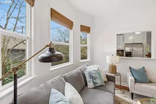 2624 NE Sumner St, Portland, OR 97211 - Photo 6