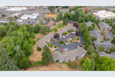 2048 NE Highway 99W, McMinnville, OR 97128 - Photo 16