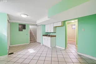 18021 SE Mill Ct, Portland, OR 97233 - Photo 24