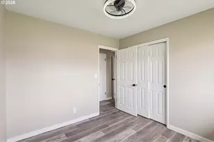 18021 SE Mill Ct, Portland, OR 97233 - Photo 18