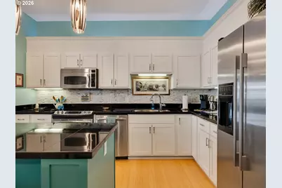 3930 Abbey Ln #A203, Astoria, OR 97103 - Photo 6