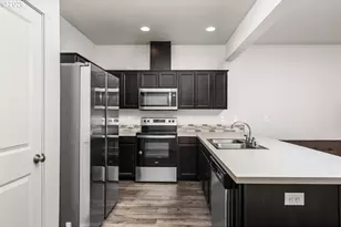 1952 NE 117th Ct, Vancouver, WA 98684 - Photo 8
