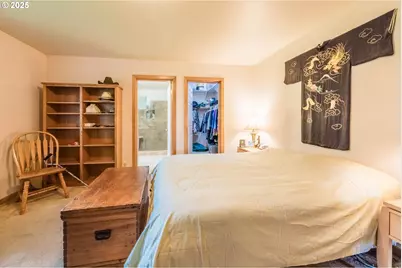 117 SW 66th St, South Beach, OR 97366 - Photo 18