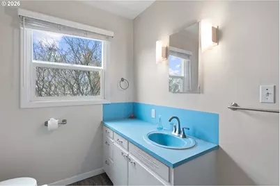 5425 N Syracuse St, Portland, OR 97203 - Photo 18