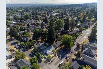 5425 N Syracuse St, Portland, OR 97203 - Photo 34