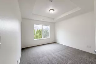 1262 NE Kinney St, Hillsboro, OR 97124 - Photo 4