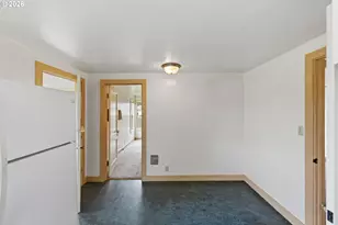 116 Fink St, Coos Bay, OR 97420 - Photo 24