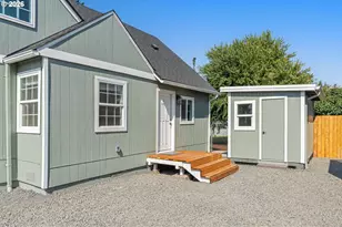 187 37th St, Springfield, OR 97478 - Photo 34