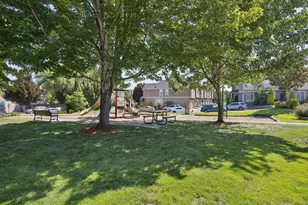 17070 NW Orion Greens Ct, Beaverton, OR 97006 - Photo 14