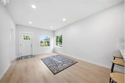 8950 N Smith St, Portland, OR 97203 - Photo 8