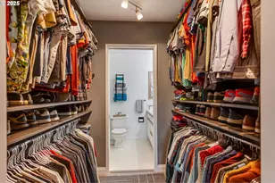 5110 S Landing Dr, Portland, OR 97239 - Photo 28