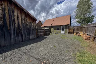 312 Park Ave, Seneca, OR 97873 - Photo 2