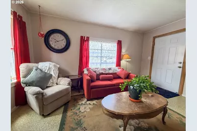 312 Park Ave, Seneca, OR 97873 - Photo 6