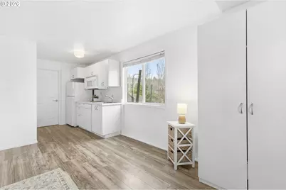 2160 SW 26th St, Gresham, OR 97080 - Photo 36