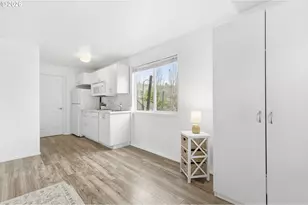 2160 SW 26th St, Gresham, OR 97080 - Photo 36