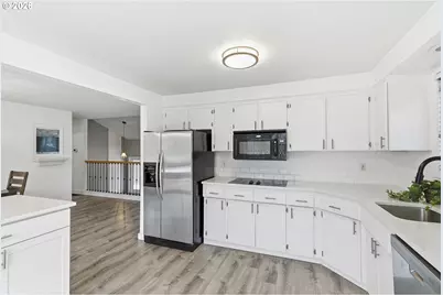 2160 SW 26th St, Gresham, OR 97080 - Photo 12