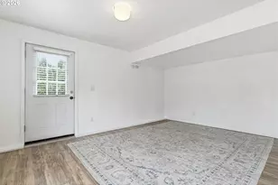 2160 SW 26th St, Gresham, OR 97080 - Photo 34