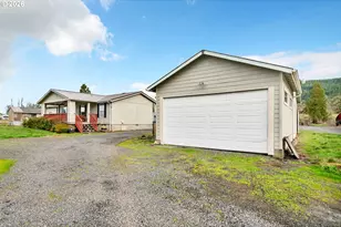 82071 Lost Creek Rd, Dexter, OR 97431 - Photo 6