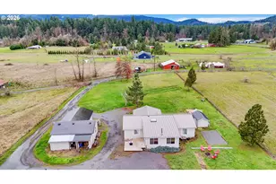 82071 Lost Creek Rd, Dexter, OR 97431 - Photo 12