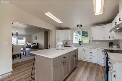 19365 Swedetown Rd, Clatskanie, OR 97016 - Photo 8