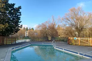 14095 Sw Walker Rd, Beaverton, OR 97005 - Photo 24