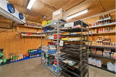 1221 Rose Valley Rd, Kelso, WA 98626 - Photo 22