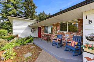 16204 SE Bel Air Dr, Damascus, OR 97089 - Photo 8