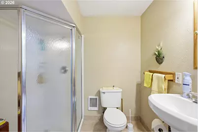 16204 SE Bel Air Dr, Damascus, OR 97089 - Photo 30