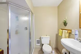 16204 SE Bel Air Dr, Damascus, OR 97089 - Photo 30