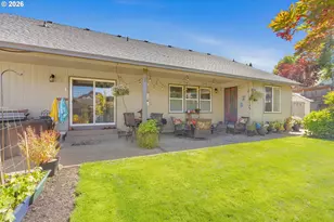 2571 Parkway Ave, Sutherlin, OR 97479 - Photo 40