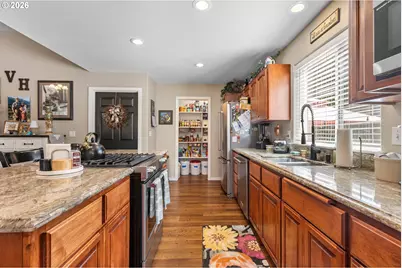 2571 Parkway Ave, Sutherlin, OR 97479 - Photo 6