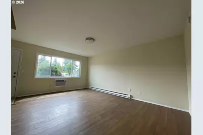 8451 SE Foster Rd, Portland, OR 97266 - Photo 12