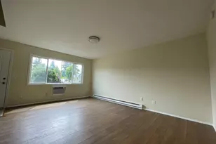 8451 SE Foster Rd, Portland, OR 97266 - Photo 12