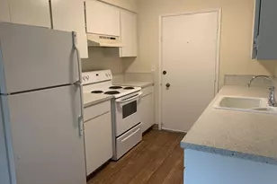 8451 SE Foster Rd, Portland, OR 97266 - Photo 8