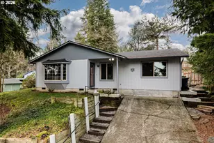 725 SW Holly St, Clatskanie, OR 97016 - Photo 1