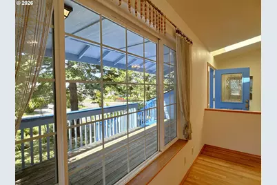 860 Jodee Ln, Brookings, OR 97415 - Photo 6