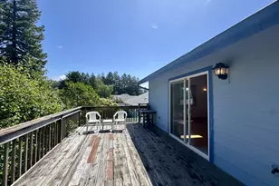 860 Jodee Ln, Brookings, OR 97415 - Photo 34