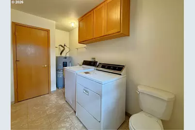 860 Jodee Ln, Brookings, OR 97415 - Photo 28