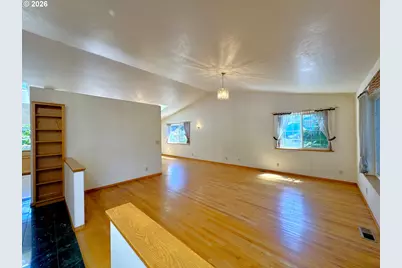 860 Jodee Ln, Brookings, OR 97415 - Photo 10