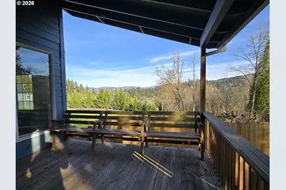 30174 Sandy Ln, Rainier, OR 97048 - Photo 10