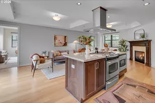 2430 NW Westover Rd, Portland, OR 97210 - Photo 16