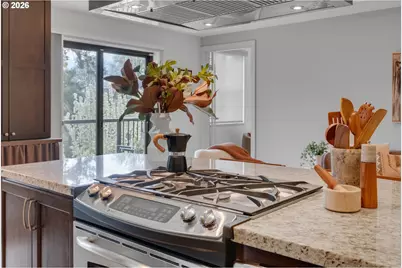 2430 NW Westover Rd #1-202, Portland, OR 97210 - Photo 18